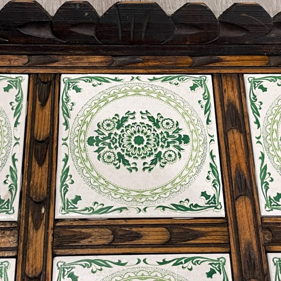 Mexican hand carved wood and tile serving tray - Picture 2 of 4